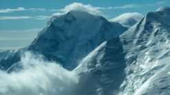 Heavenly Snow Peak Escape